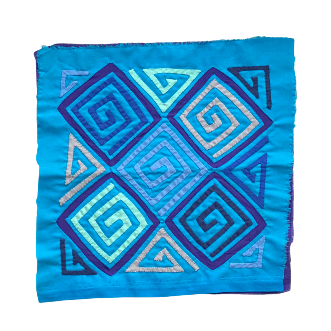 Geometric Mola