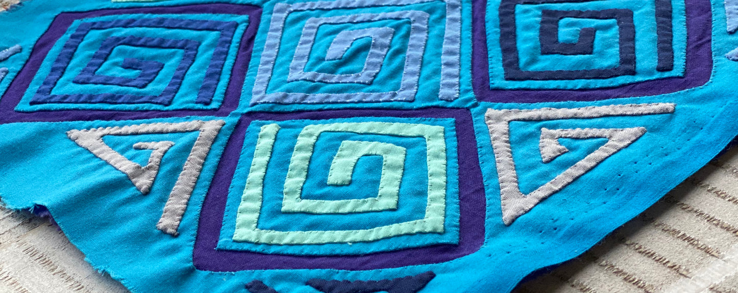Geometric Mola Close Up