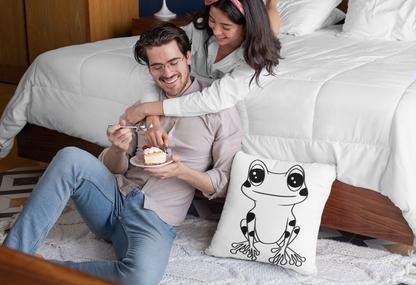 Panama Rana Dorada Pillow Case